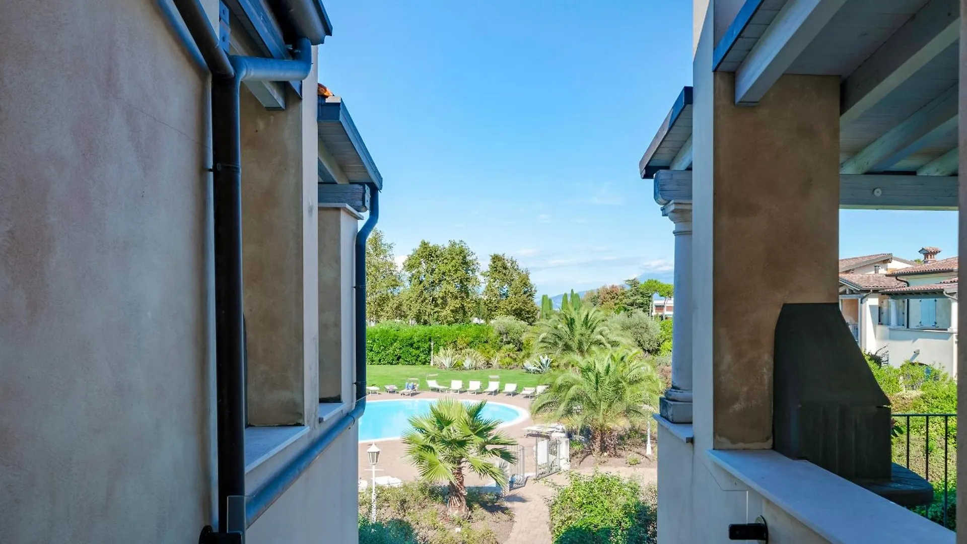 Apartamento Sisy By The Lake - Con Piscina E Wifi Sirmione Itália